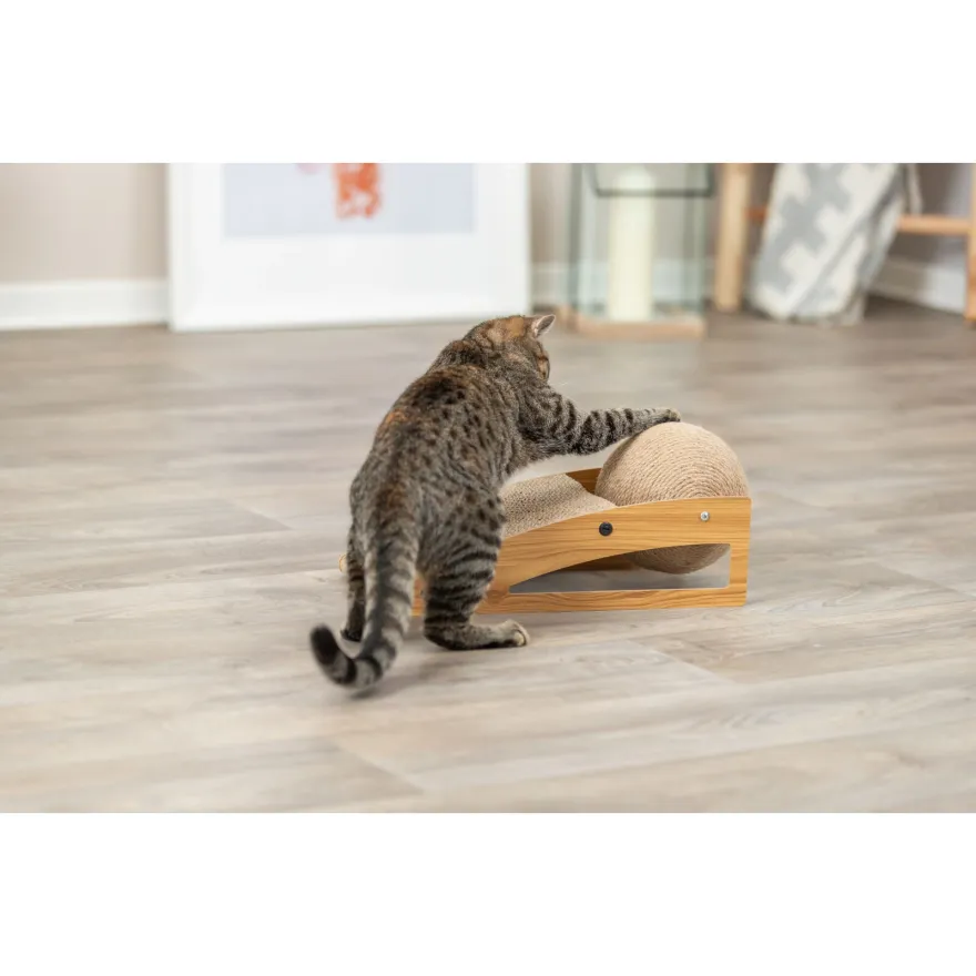 Кігтеточка для котів Trixie Scratching Ramp with Ball картон і джут 40х17х20 см