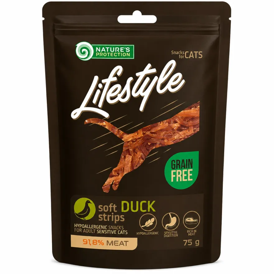 Ласощі для котів Nature's Protection Lifestyle Cat Snacks Soft Duck Strips Смужки з качки 75 г