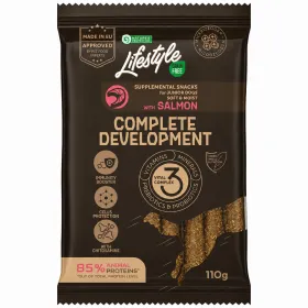 Ласощі для цуценят Nature's Protection Lifestyle Snacks Junior Complete Development Salmon для здорового розвитку, палички з лососем 110 г