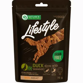 Ласощі для собак Nature's Protection Lifestyle Dog Snacks Duck Dices With Seaweed Шматочки качки з морською капустою 75 г